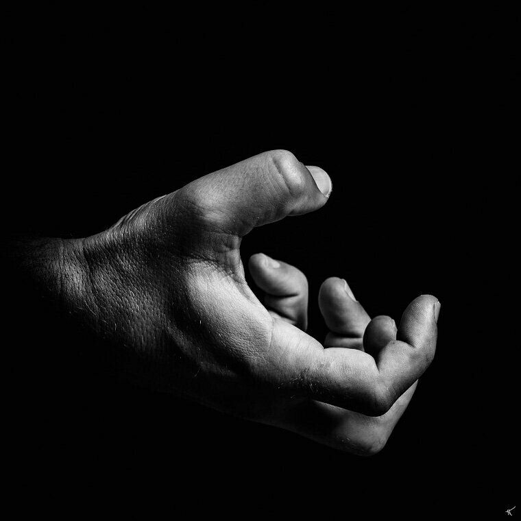 آموزش نقاشی سیاه قلم